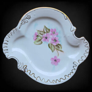 1940s Vintage Japan Porcelain Trinket Dish Hand-Painted Floral Gold Trim 6” x 5”